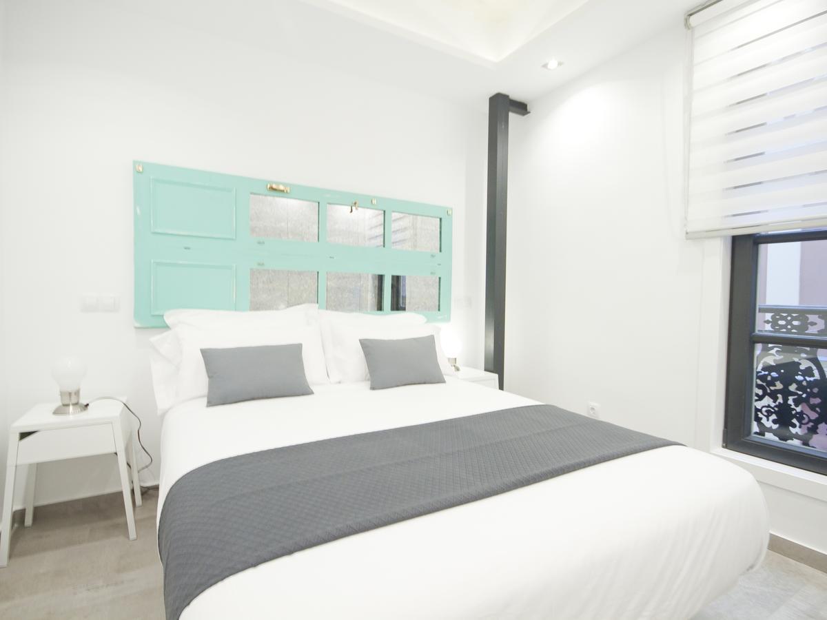 Apartamento Nuevo Y De Lujo En Puerta Del Sol Madryt Zewnętrze zdjęcie
